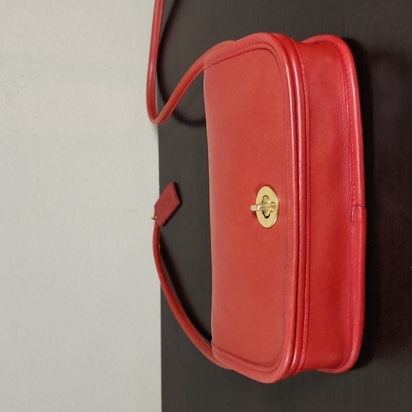 SOLD Vintage Coach Dinky #9375 - Picture 9 of 13